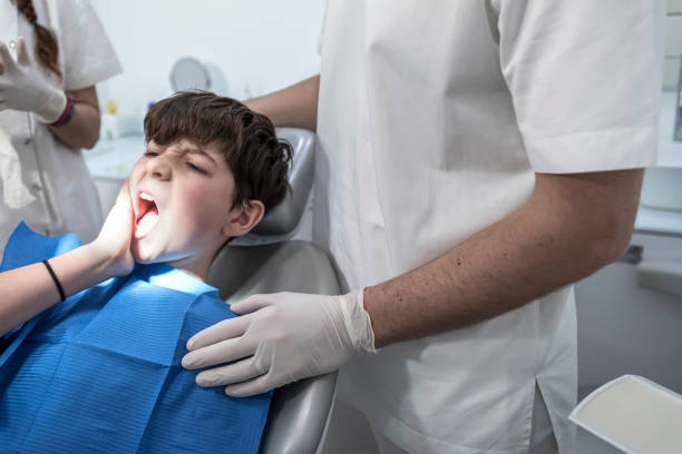 Best Emergency Dental Care for Broken or Chipped Teeth in Humboldt Hill, CA